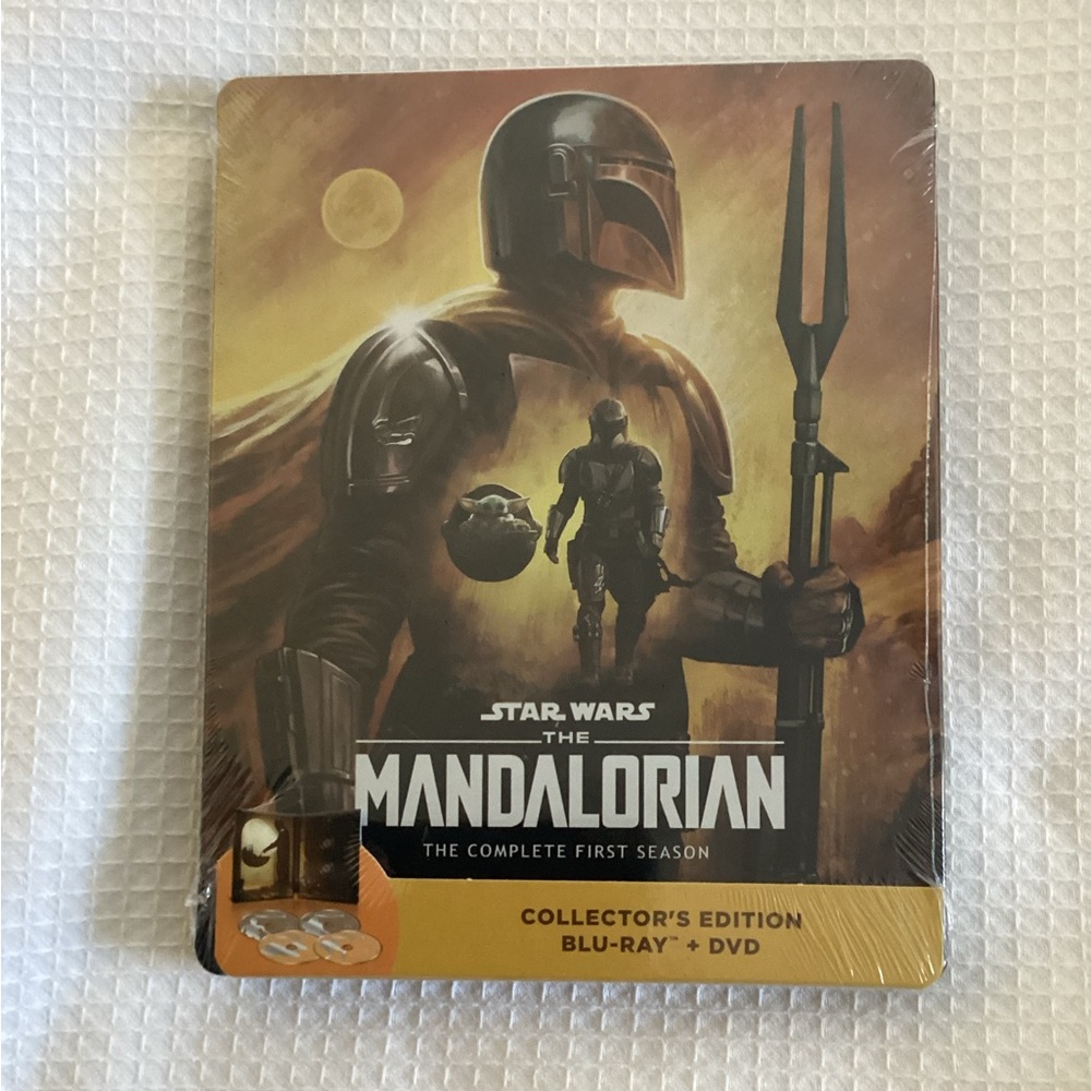 Star Wars: The Mandalorian (The Complete First Season)